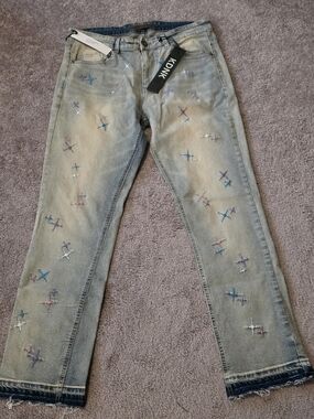 KDNK Embroidered Star Detail Light Wash Jeans - Multicolor